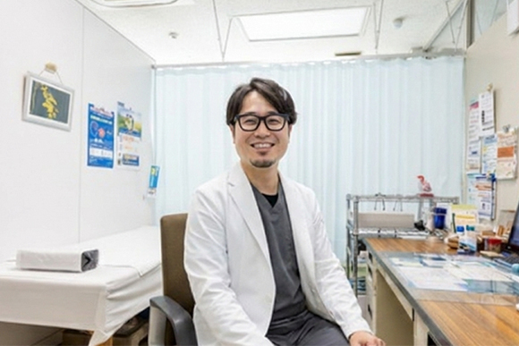 いずみ内科医院　院長 和泉 賢一